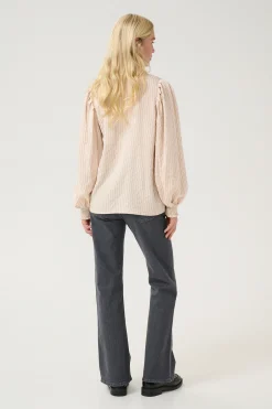 CUany Blus