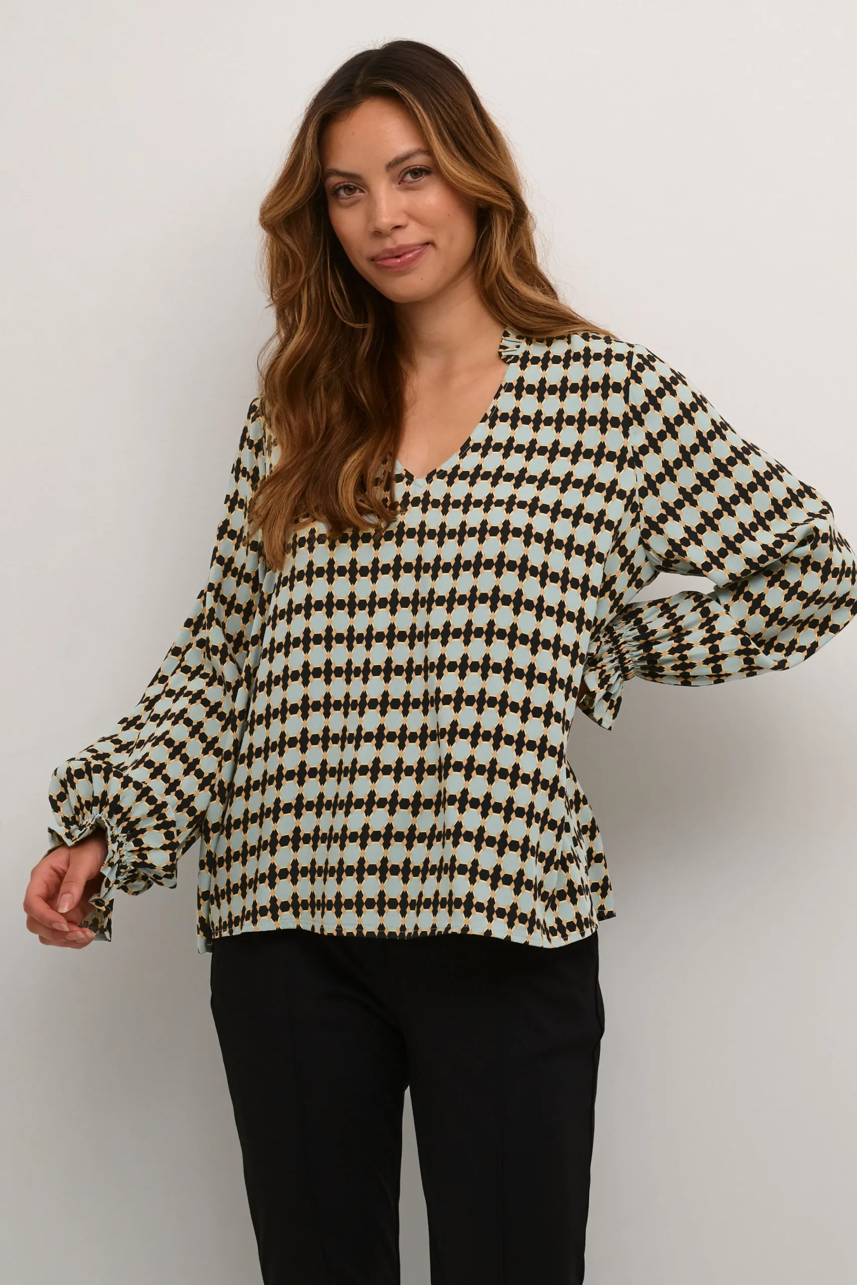 CUbello Blus
