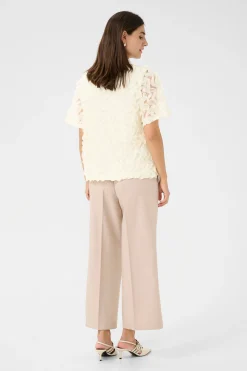 CUfaunia Blus