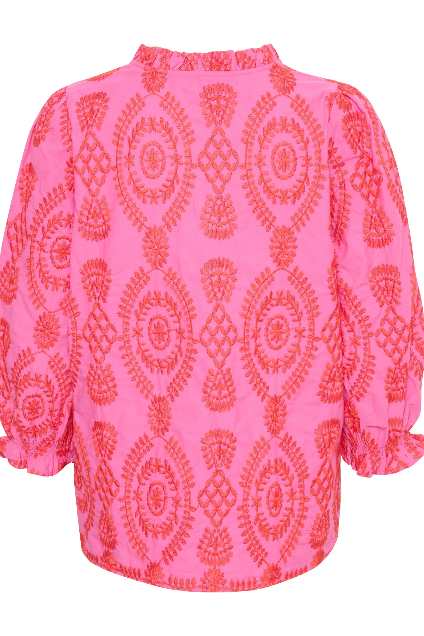 CUtia Blus