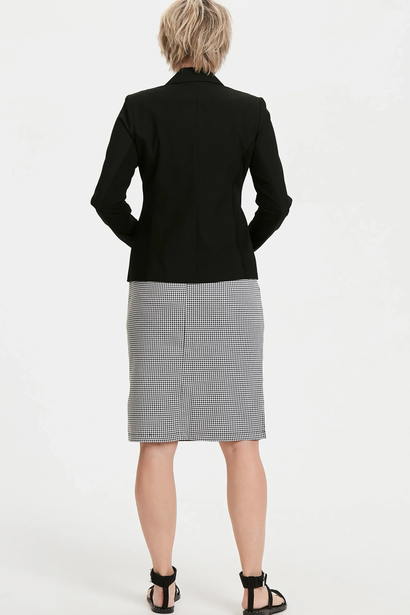 Jillian Blazer