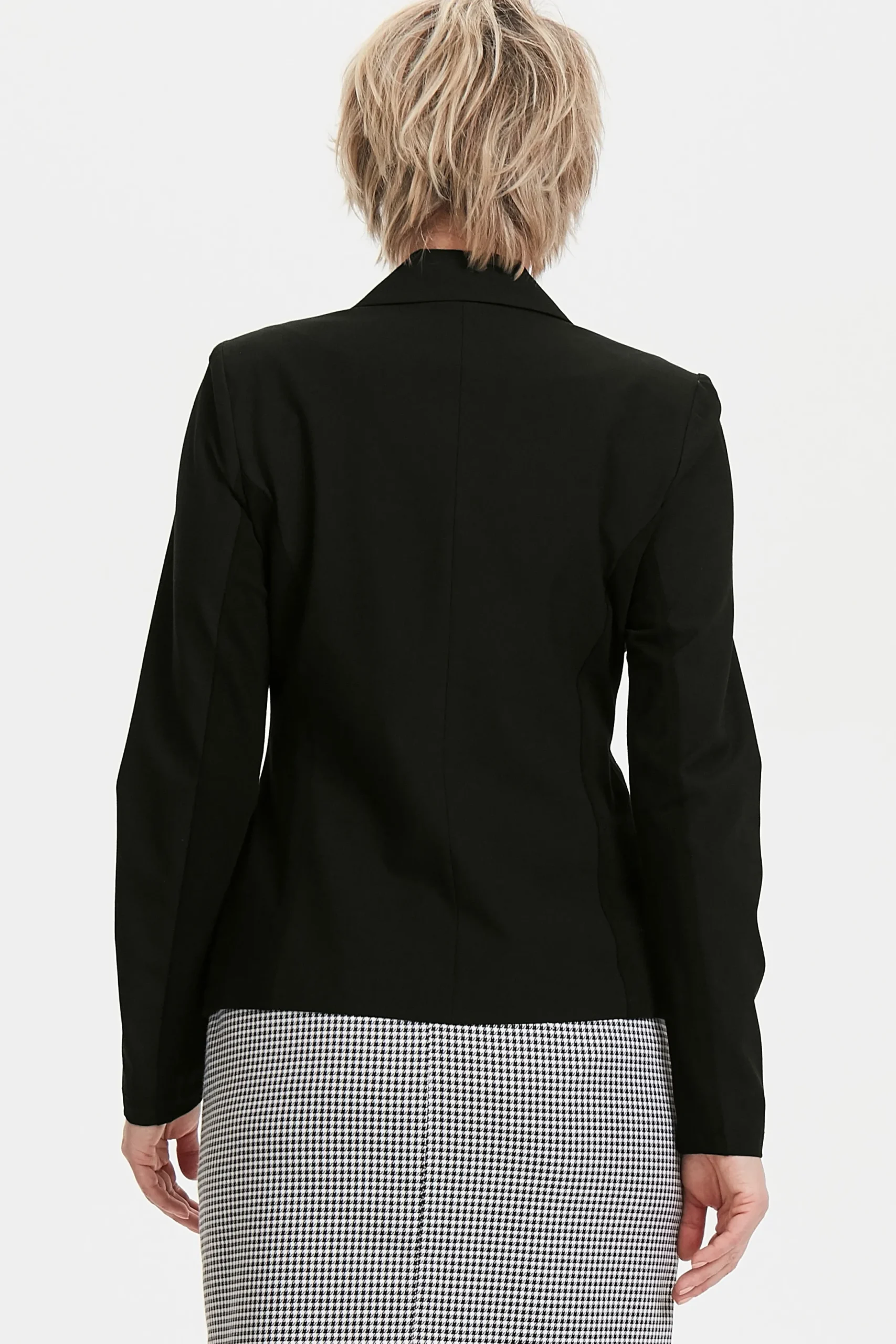 Jillian Blazer