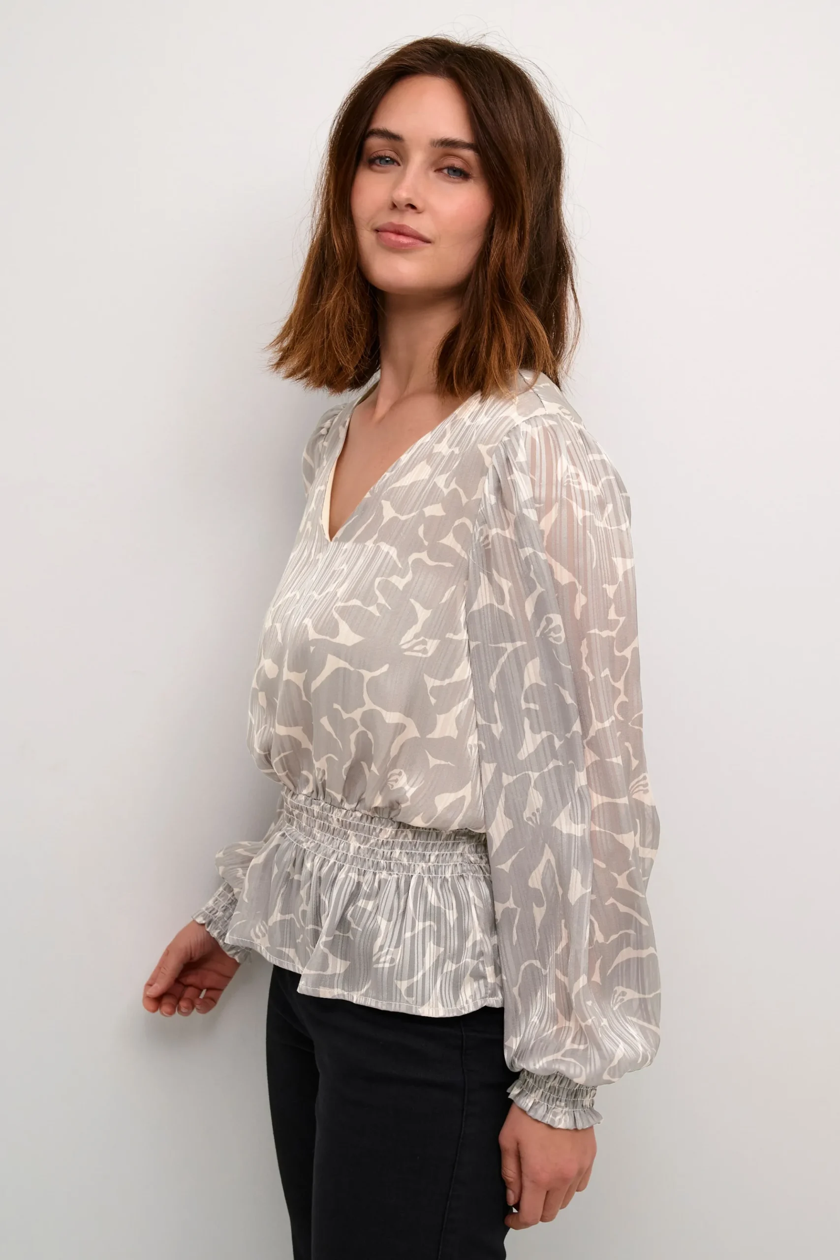KAemma Blus