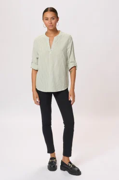 KAlena Blus