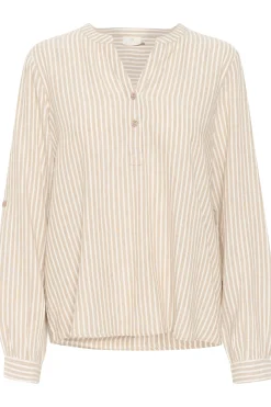KAmilia Blus