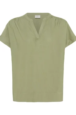 KAmilia Blus