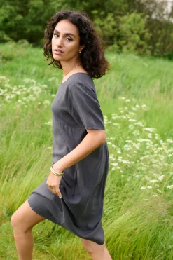 KAmilia Klänning