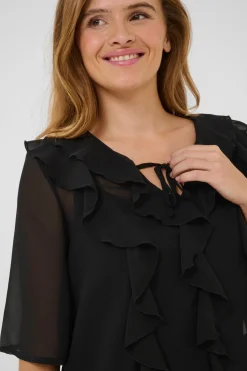 KAninna Blus