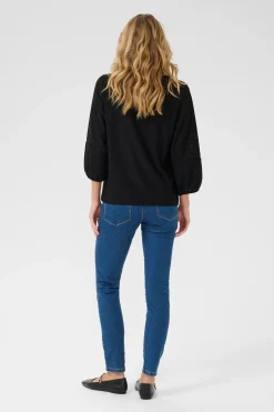 KAtyra Blus