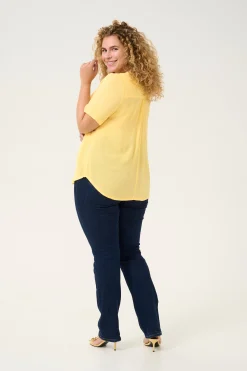 KCami Blus