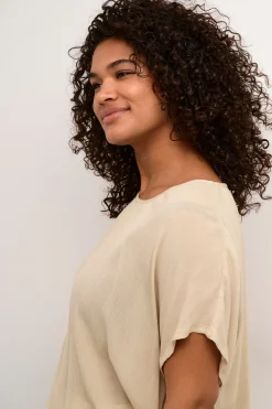 KCami Blus