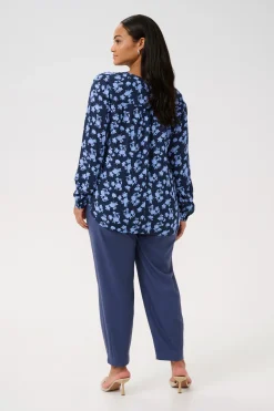KCami Blus