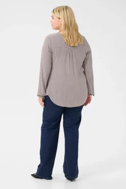 KCami Blus