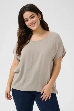 KCami Blus