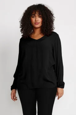 KCami Blus