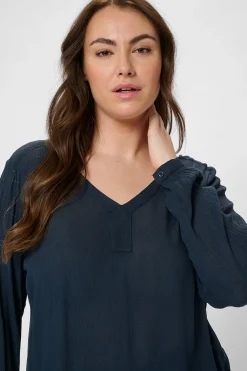 KCami Blus