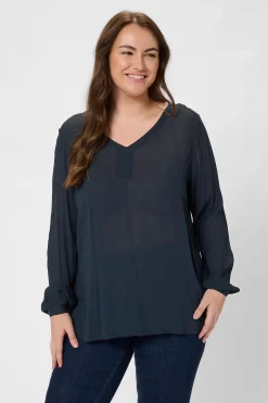 KCami Blus