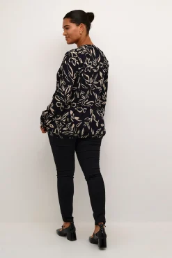 KCdiana Blus