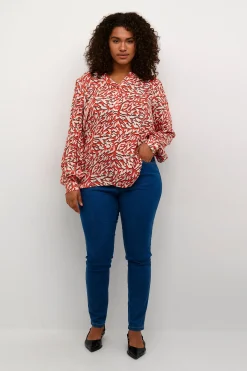 KCjenny Blus