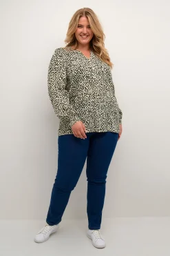 KCjenny Blus