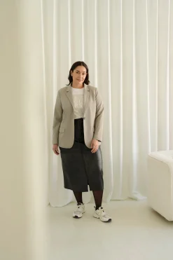 KCsakira Blazer