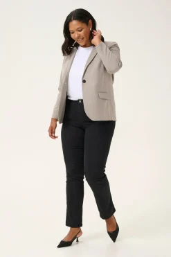 KCsakira Blazer