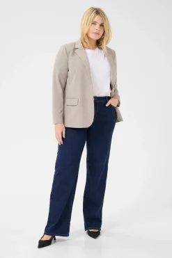 KCsakira Blazer