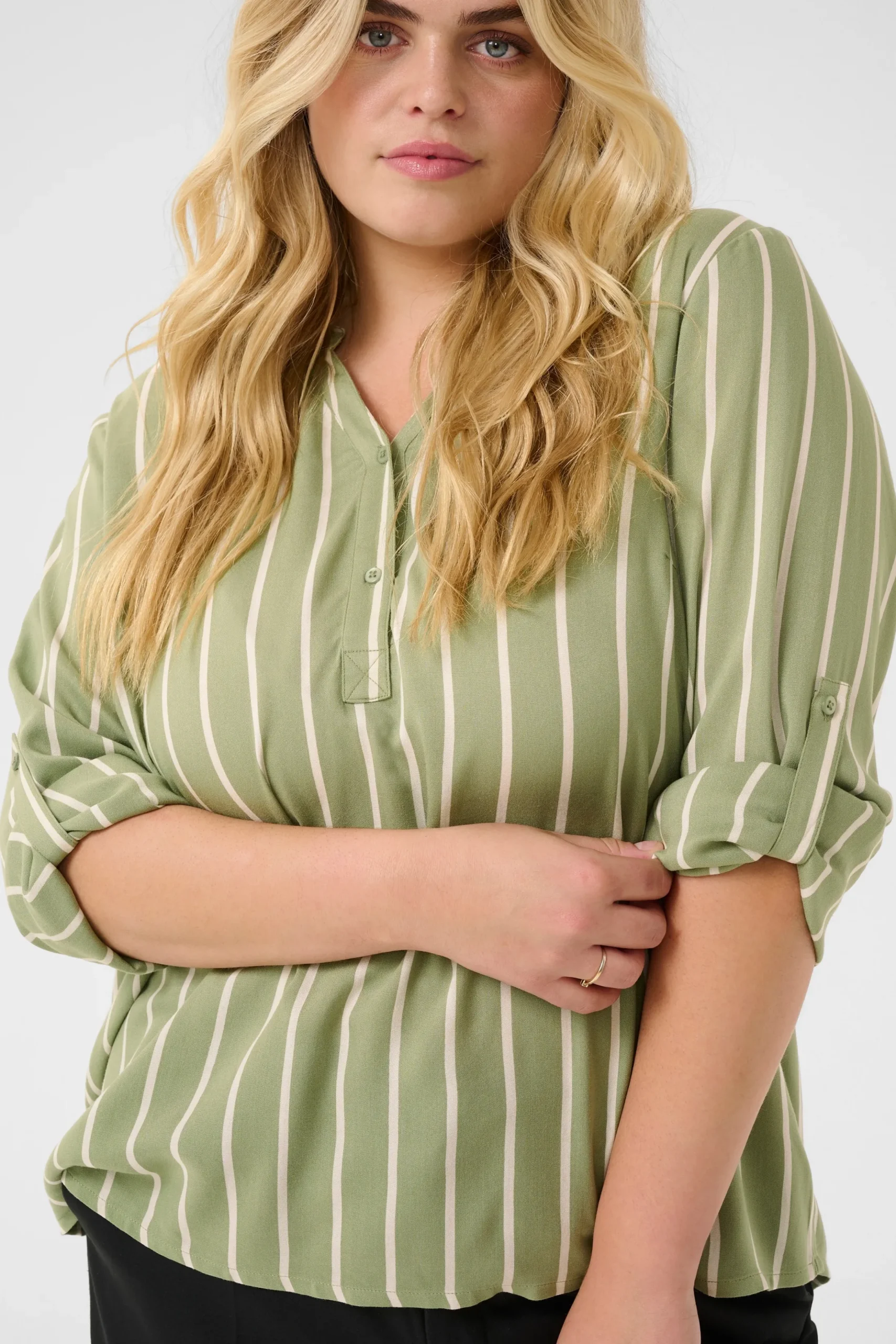 KCsida Blus