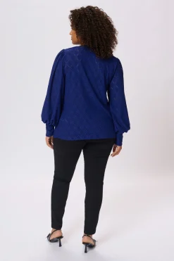 KCtina Blus