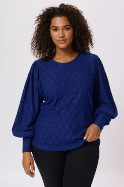 KCtina Blus