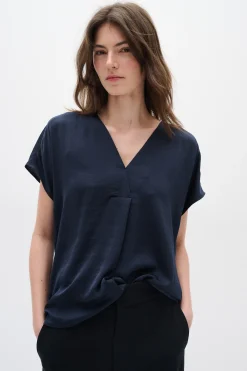 RindaIW Blus